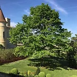 Les Clefs De Troplong Mondot Bed & Breakfast 4*