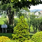 Les Clefs De Troplong Mondot Saint-Emilion
