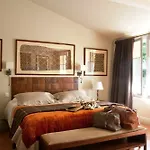 Bed & Breakfast Les Clefs De Troplong Mondot 4*