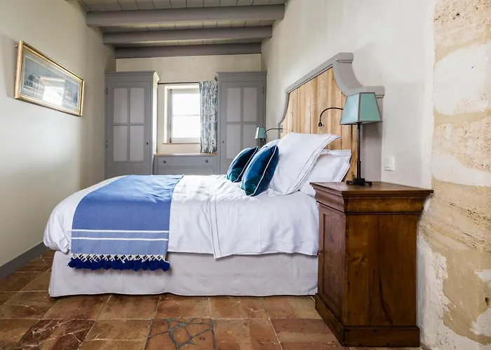 Les Clefs De Troplong Mondot Saint-Émilion