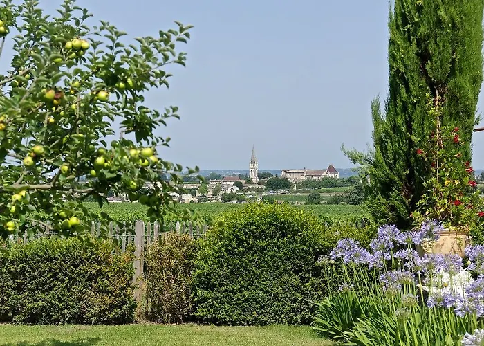 Bed and breakfast Les Clefs De Troplong Mondot