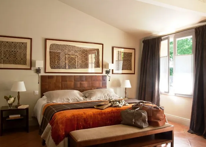 Nocleg ze śniadaniem Les Clefs De Troplong Mondot 4*